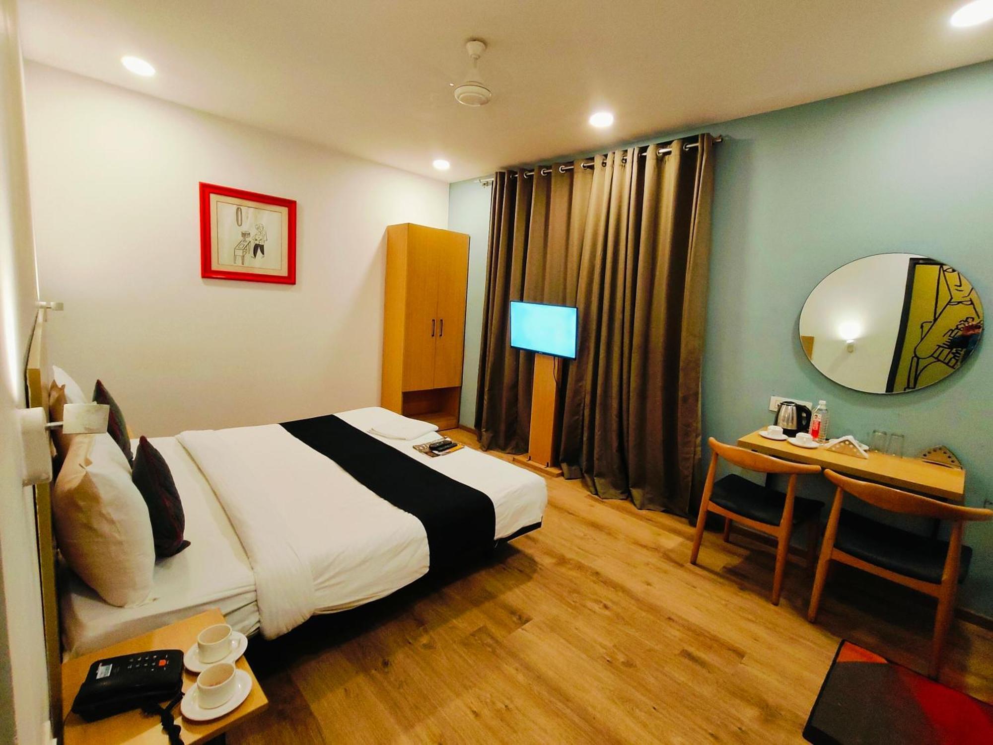 La Maison Hotel 3*